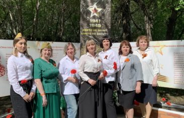 Митинг у мемориала воинской славы.